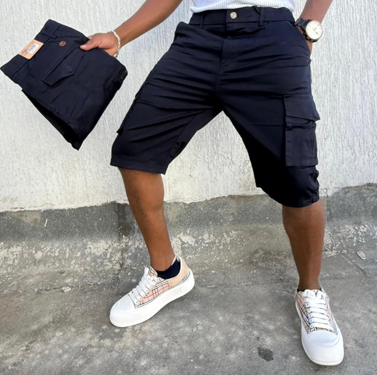 Side pocket shorts